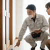ドアが床に擦れる調整方法と原因をプロが解説